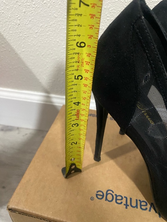 Sleek Black Pointed Mesh Stiletto Heels - Picture 2 of 7